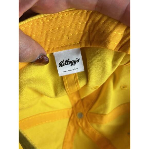 Kellogg’s Yellow Waffle Eggo Baseball Hat Collectible Strapback 6/19 Unisex - Picture 4 of 6